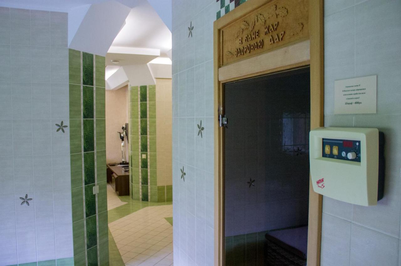 Aqvium Hotel Dnipro Exterior foto